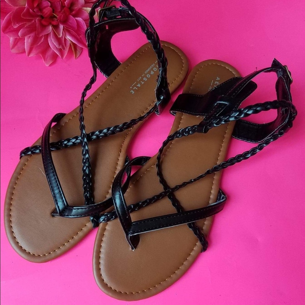 Aeropostale women black strappy sandals size 9 NWOT
